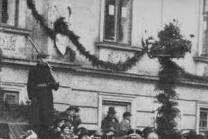 piłsudski przemyśl imieniny marszałka 1933 urząd magistrat.JPG