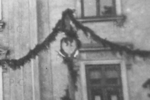 stara architektura przemyśl godło wczesny wzór.JPG