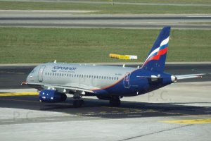 suchoj superjet 100 przemyslaw chorazykiewicz.JPG
