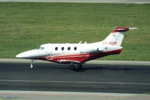 16. 04. 2019 beechcraft 390 chopin airport.JPG