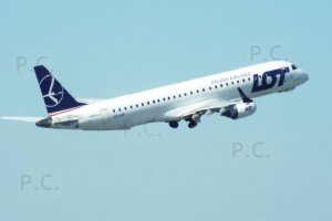 splnf embraer 195 sp-lnf chopin.JPG