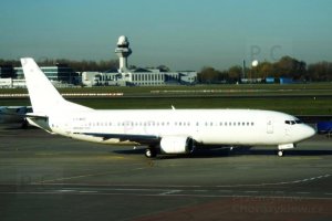 fotografia lotnictwo historia przemysl ly-mgc boeing b 737.JPG