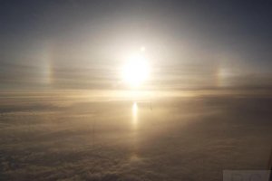 light pillar 24 April 2019 flight L03804 Rzeszow Warsaw.JPG