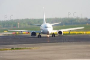 b 737 lygtw front view chopin airport.JPG