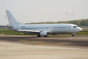 getjet airlines lithuania boeing b 737 ly-gtw.JPG