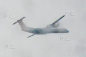 rain aircraft photo deszcz samolot q400.JPG