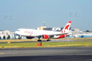 boeing b 767 c-geou landing tire smoke chopin warsaw poland.JPG