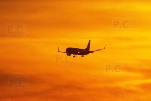 el al b 737 chopin sunset warsaw 25. 06. 2019.JPG