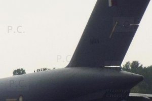 chopin international airport qatar globemaster c 17.JPG