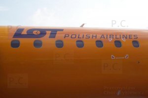 logo lot polish airlines sp-lno yellow embraer 195.JPG