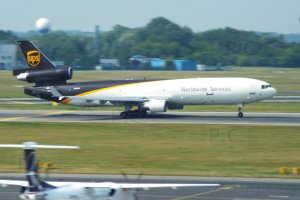 king md-11 ups take-off chopin airport july 2019.JPG