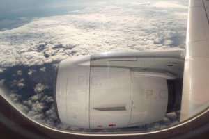 embraer 170 engine nacelle lot polish airlines.JPG