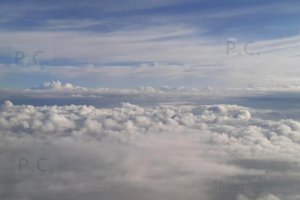 blekitne niebo biale chmury light blue sky white clouds.jpg