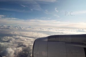 flying is beautiful higherthanjumbojets polskie linie lotnicze lot.JPG