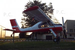 pzl-104 wilga oriole photo przemyslaw chorazykiewicz.JPG