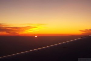 rzeszow warsaw air travel lo3804 early morning flight.JPG