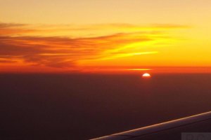 sun jet aircraft wing embraer.JPG