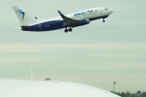 B 737 SP-LUA Blue Air, PH-BXD Royal Dutch Airlines 17. 10. 2019