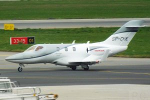 ha-420 hondajet przemyslaw chorazykiewicz photo.JPG