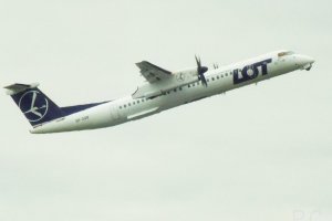 gear up q400 sp-eqb chowa podwozie.JPG