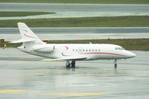 dassault falcon 2000 es-ckh.JPG