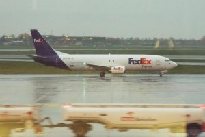 b 737 oe-ibw fedex oeibw przemyslaw chorazykiewicz.JPG
