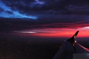 dawn en route from rzeszow to warsaw flight l03804 13. 11. 2019 embraer 195 sp-lnm.JPG