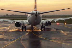 lights lines airport chopin photography clouds.JPG
