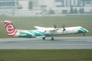 eurolot sp-eqe q400 pll lot 4. 12. 2019 podkarpackie travel.JPG