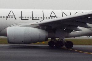 b-6093 air china b6093 airbus jet.JPG