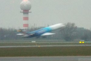 nordica bombardier jet chopin departure 4. 12. 2019 chmura przemysl.JPG