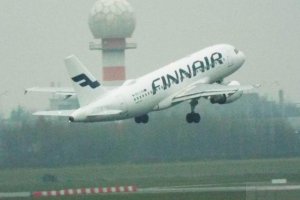 chopin airport december 2019 oh-lva finnair airbus.JPG