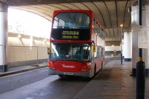 londyn autobus transdev bus london.JPG