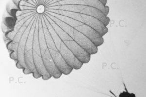 historia spadochroniarstwa przemyslaw chorazykiewicz.JPG