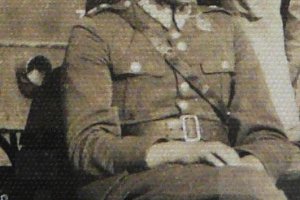 polish air force pre war uniform 6 regiment lvow.JPG