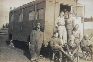 photo lab 6 aviation regiment laboratorium foto 6 pulk lotniczy lwow.JPG