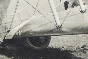 potez 15 details wing struts.JPG