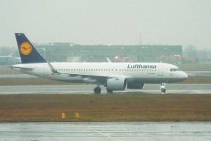 d-aina lufthansa daina przemysl chorazykiewicz chopin 2020.JPG