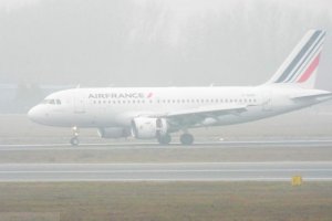 f-grxf airbus fgrxf przemyslaw chorazykiewicz 17. 01. 2020 warsaw chopin airport.JPG