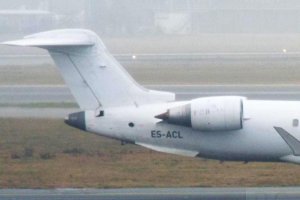 bombardier crj-900 es-acl nordica lotnisko chopina.JPG