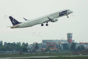 sp-lne embraer 195 pll lot star alliance.JPG