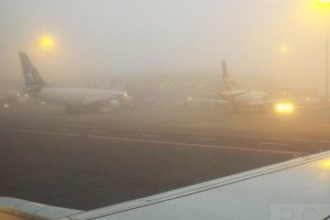 chopin flight operations january 2020 b 737 pll lot embraer.JPG