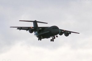 oo-djn bae 146 avro rj85 jet lhr brussels airlines.jpg