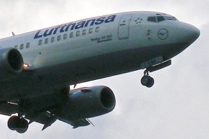 d-abem boeing b 737 lufthansa przemyslaw chorazykiewicz.JPG