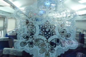 glass door snowflake fotografia historia lotnictwo.JPG