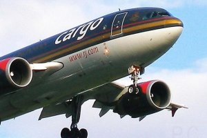 jordanian cargo a310 heathrow 2007 f-odvf.jpg