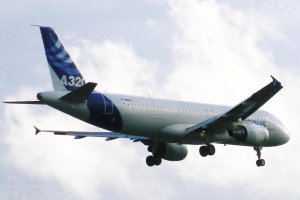 przemysl chorazykiewicz f-wwba a320 heathrow great britain.jpg