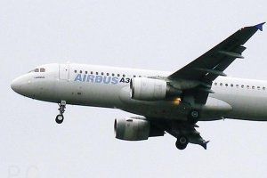 f-wwba a320 airbus industries heathrow 2007.jpg