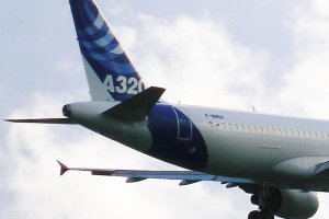 f-wwba airbus a320 chorazykiewicz fwwba.jpg