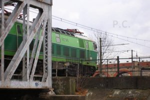 przemysl most kolejowy lokomotywa et22 kamienny most.JPG
